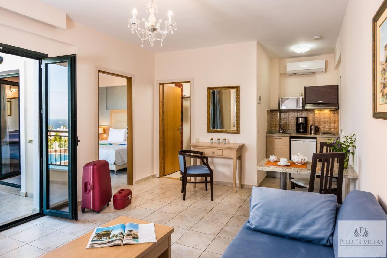 Pilot'S Villas Luxury Suites Hersonissos  Dış mekan fotoğraf
