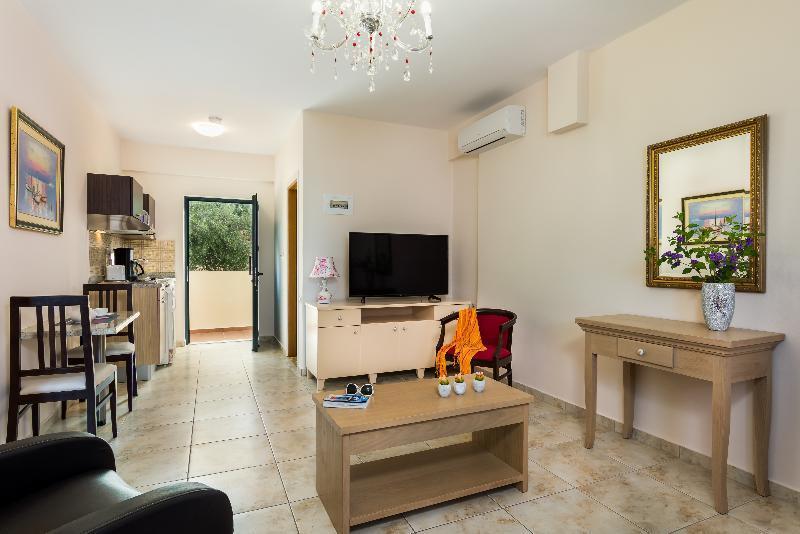 Pilot'S Villas Luxury Suites Hersonissos  Dış mekan fotoğraf