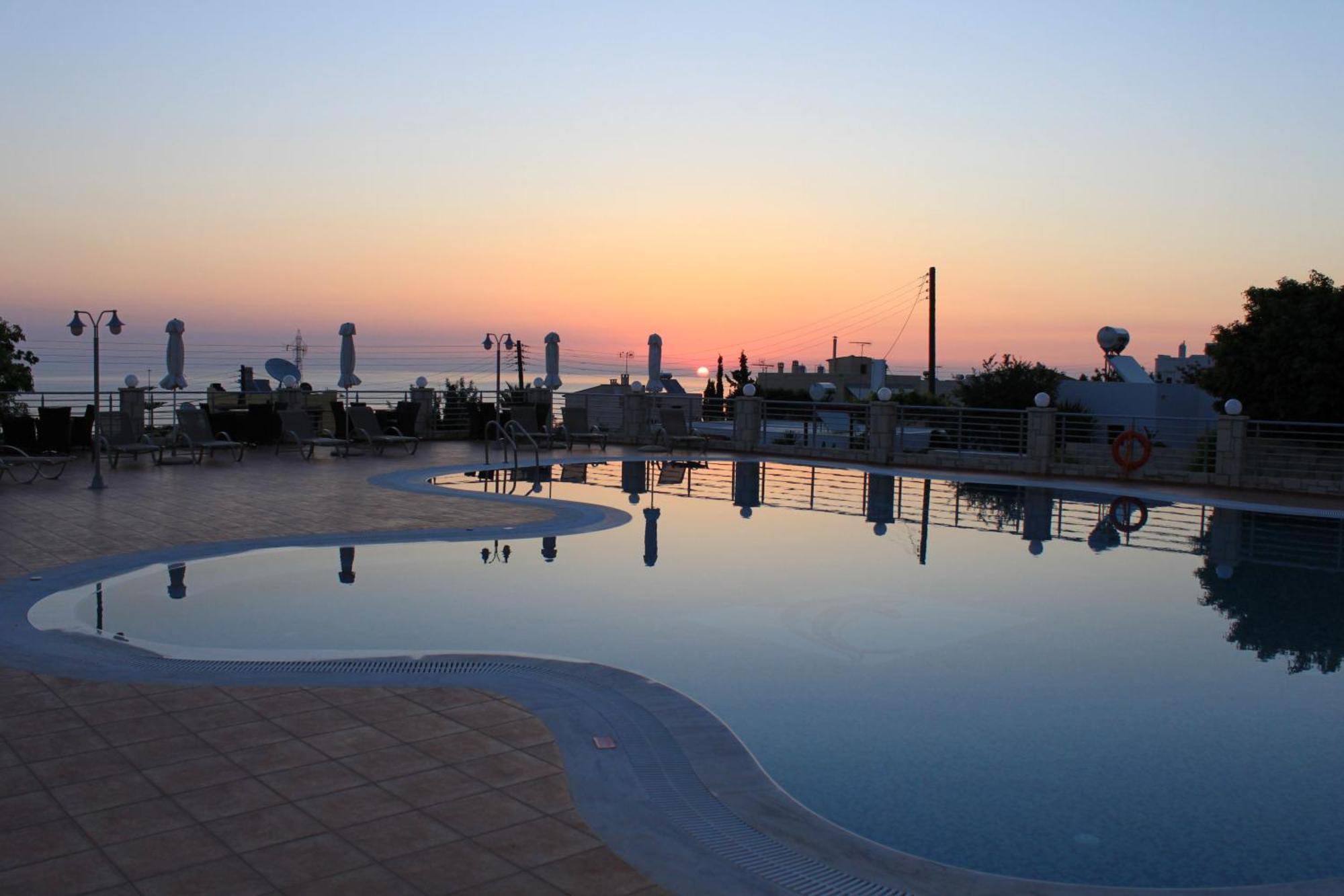 Pilot'S Villas Luxury Suites Hersonissos  Dış mekan fotoğraf